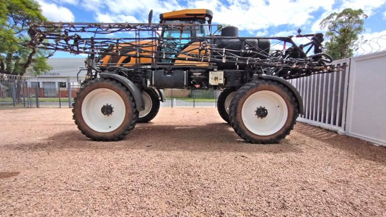 Valtra BS2225H Pulverizador
