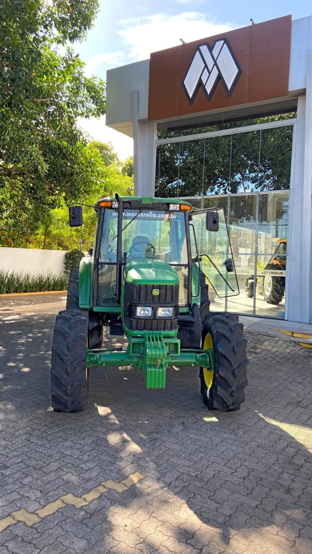 
								John Deere 6125J full									