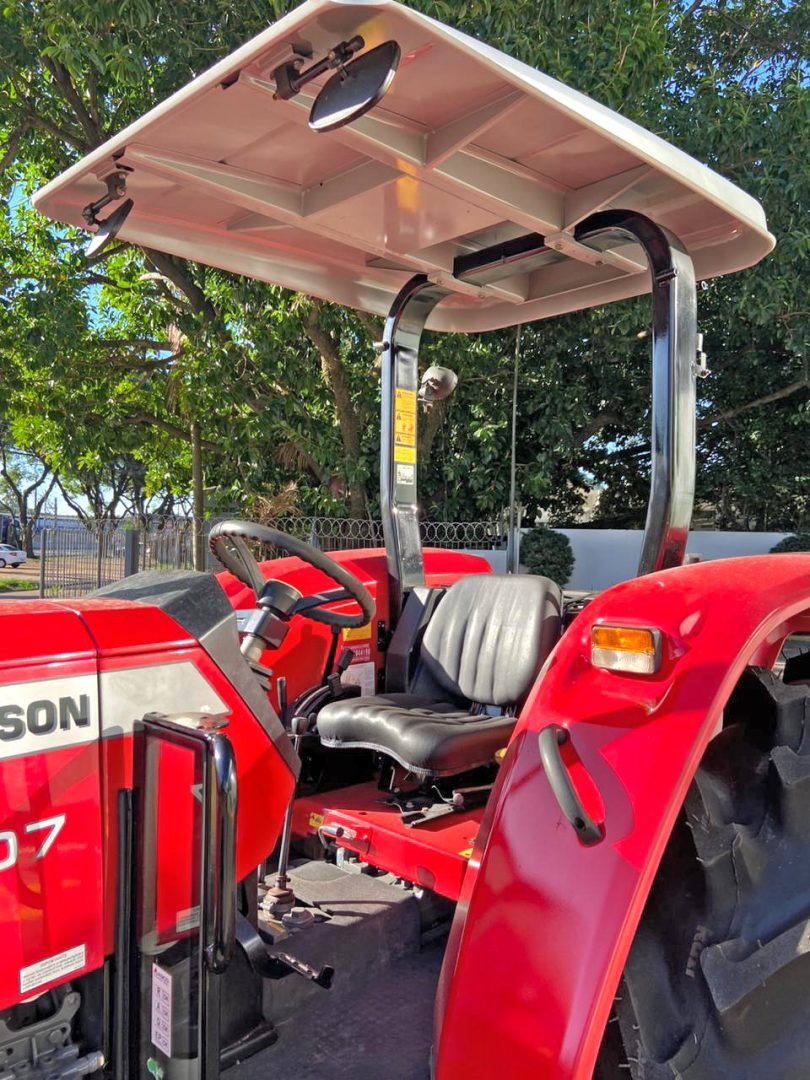 
								Massey Ferguson 4307 full									
