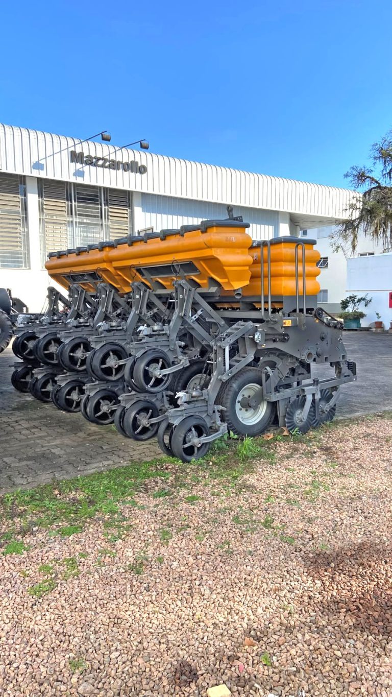 Plantadora BP1106M HiTech