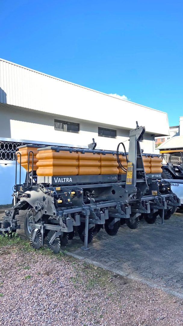 
								Plantadora BP1106M HiTech full									