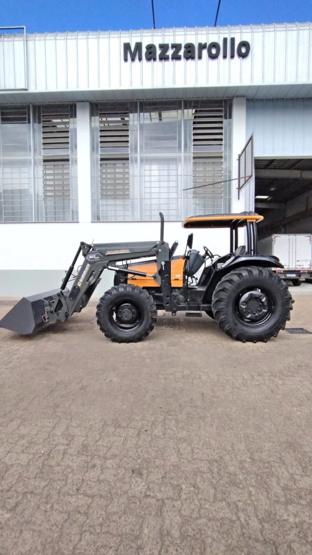 Valtra 800 4×4 ano 1999 com plaina BAND 550