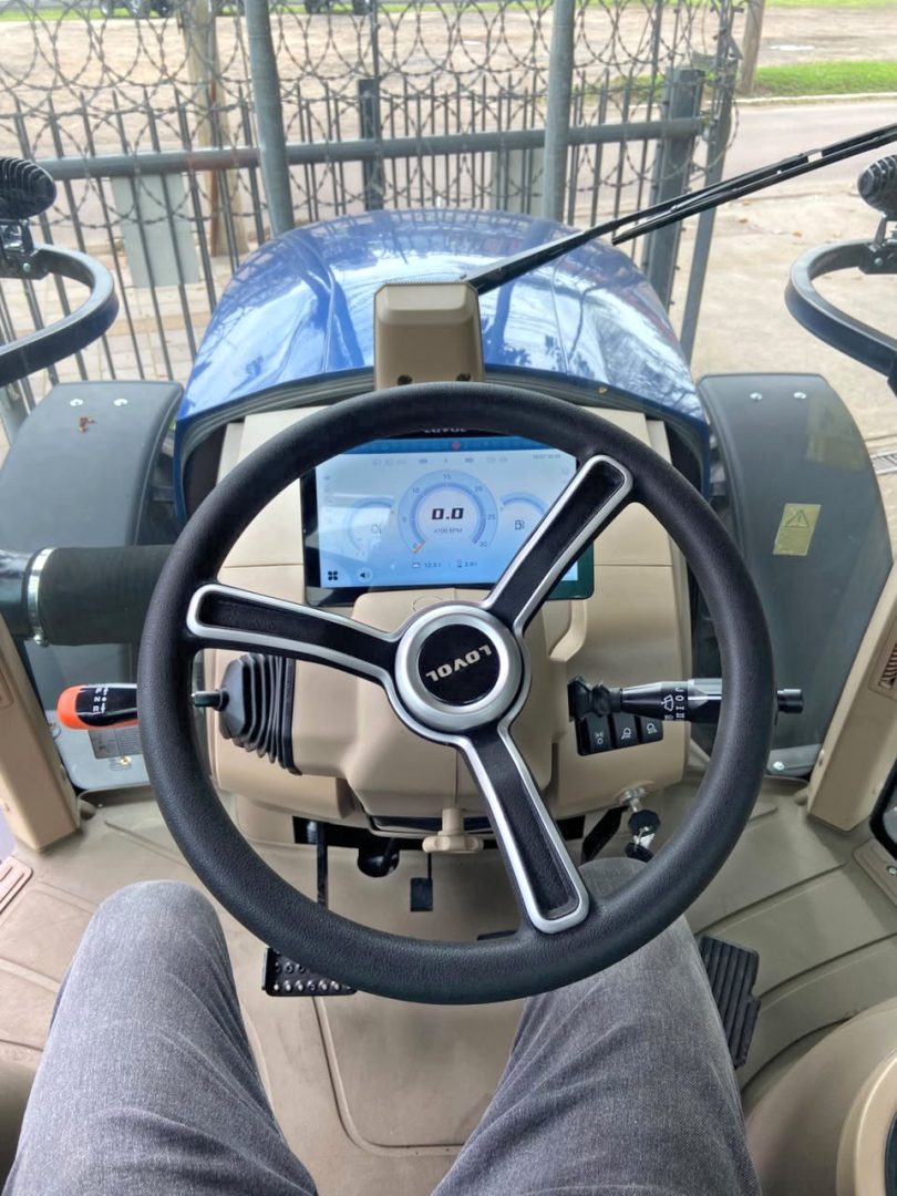 
								LOVOL TX 1504 4×4 full									