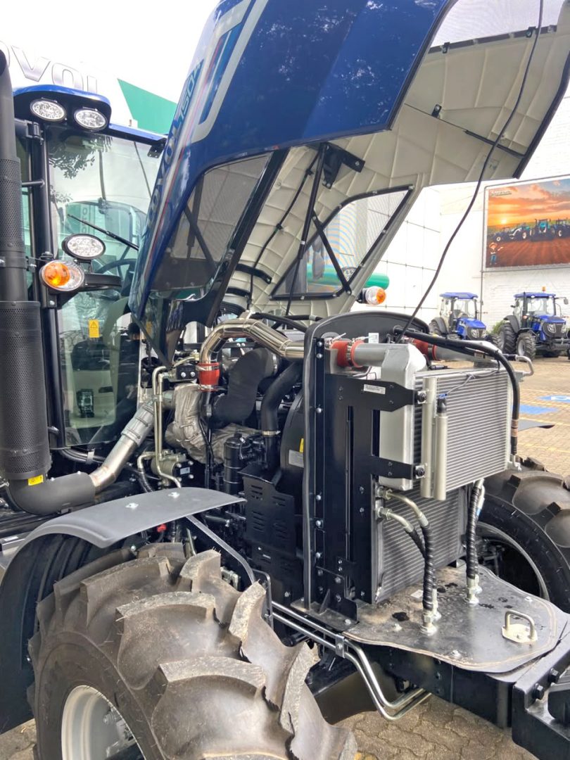 
								LOVOL TX 1504 4×4 full									